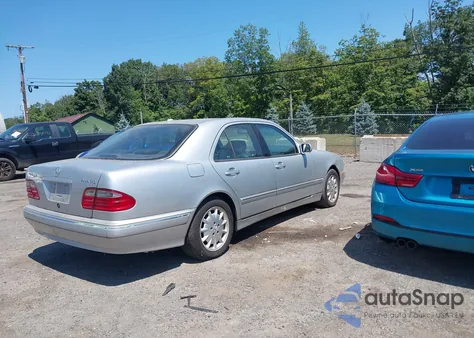 2002 Mercedes-Benz E 320 4M/4M Special Edition from USA, damaged, VIN WDBJF82J72X070398